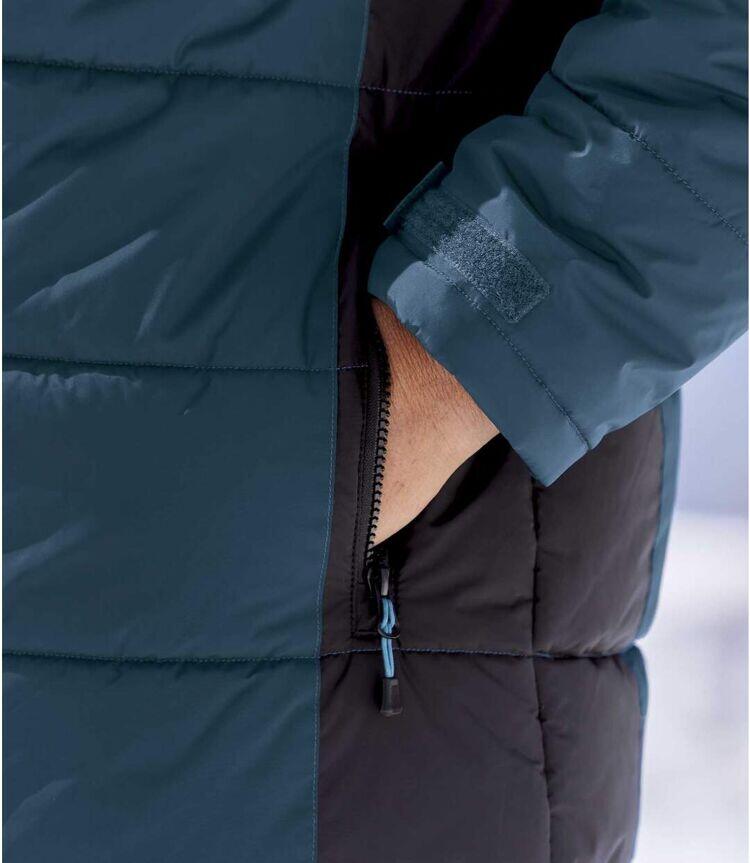 Zweifarbige wattierte Jacke mit Kapuze 6/7