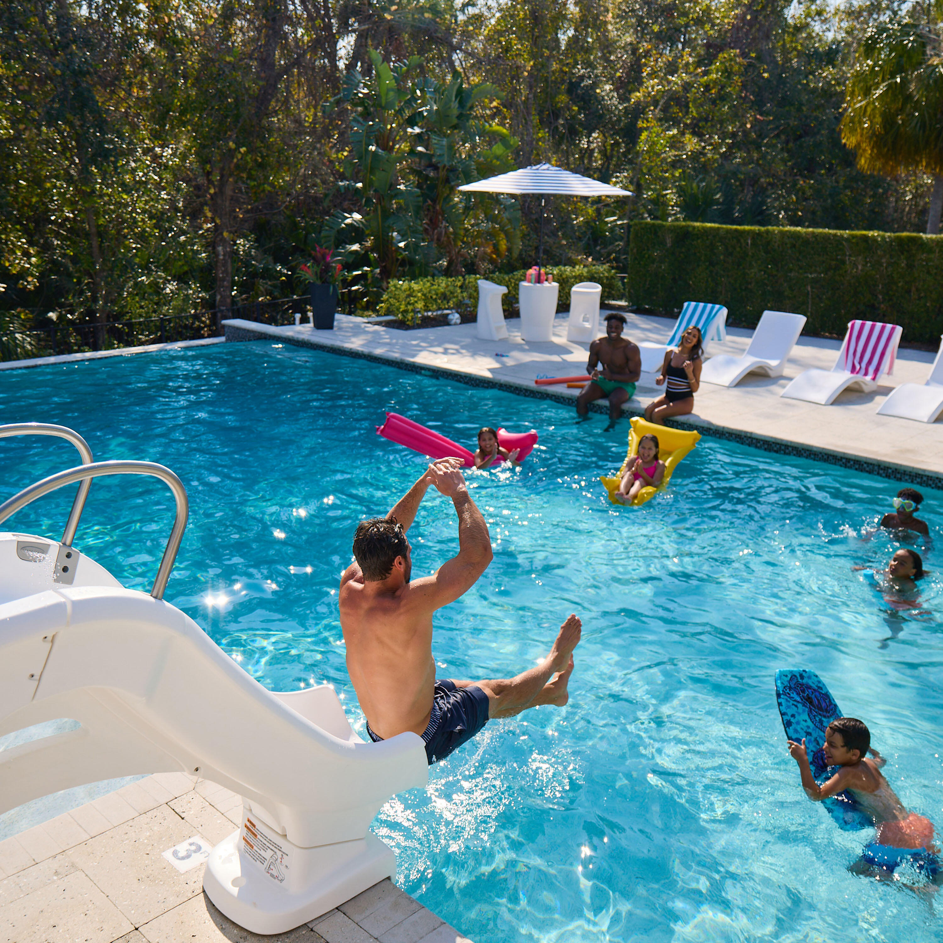 Zwembadglijbaan Step2 Vero Poolside van plastic wit - 1,2 meter 6/7