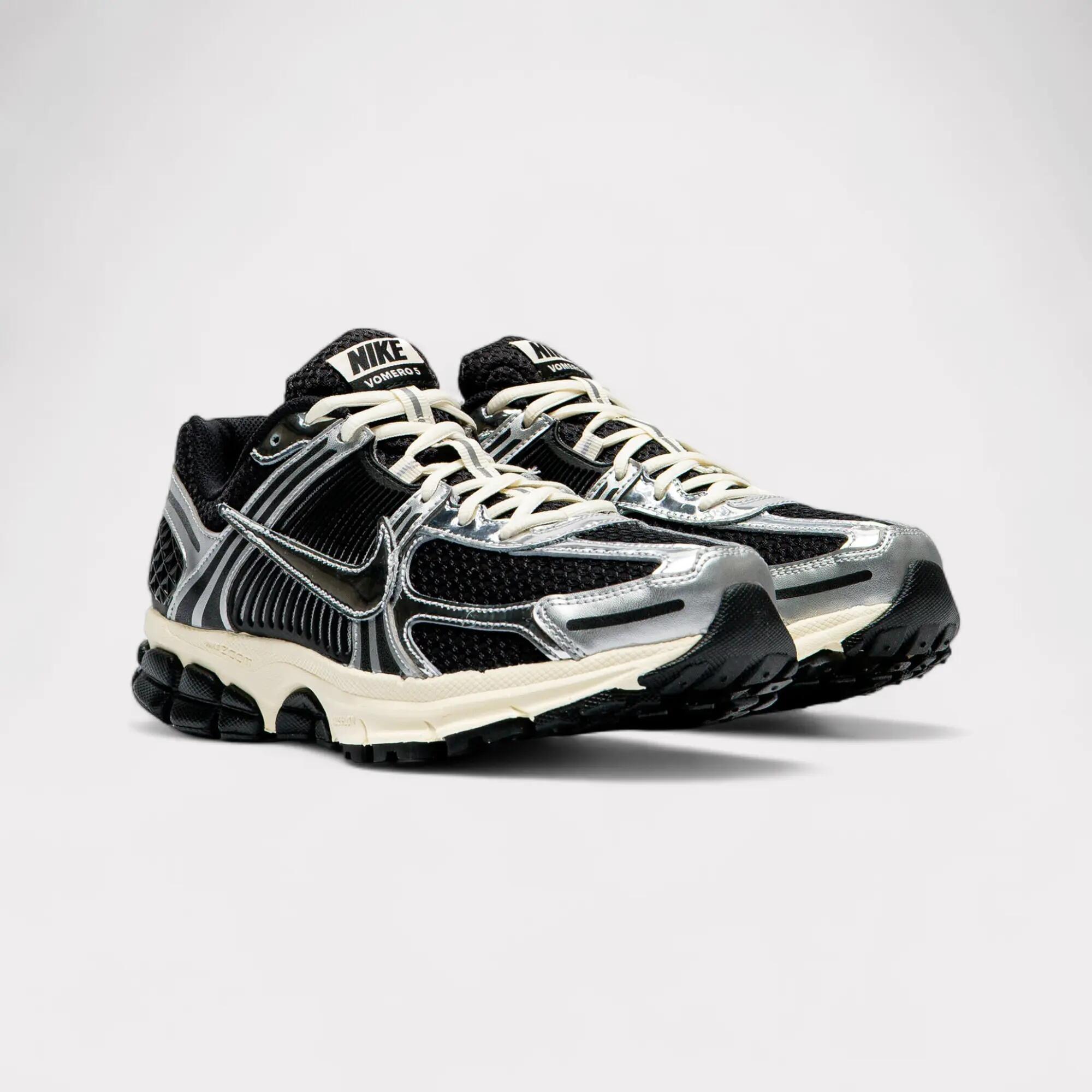 Nike Zoom Vomero 5 - Black Chrome 2/5