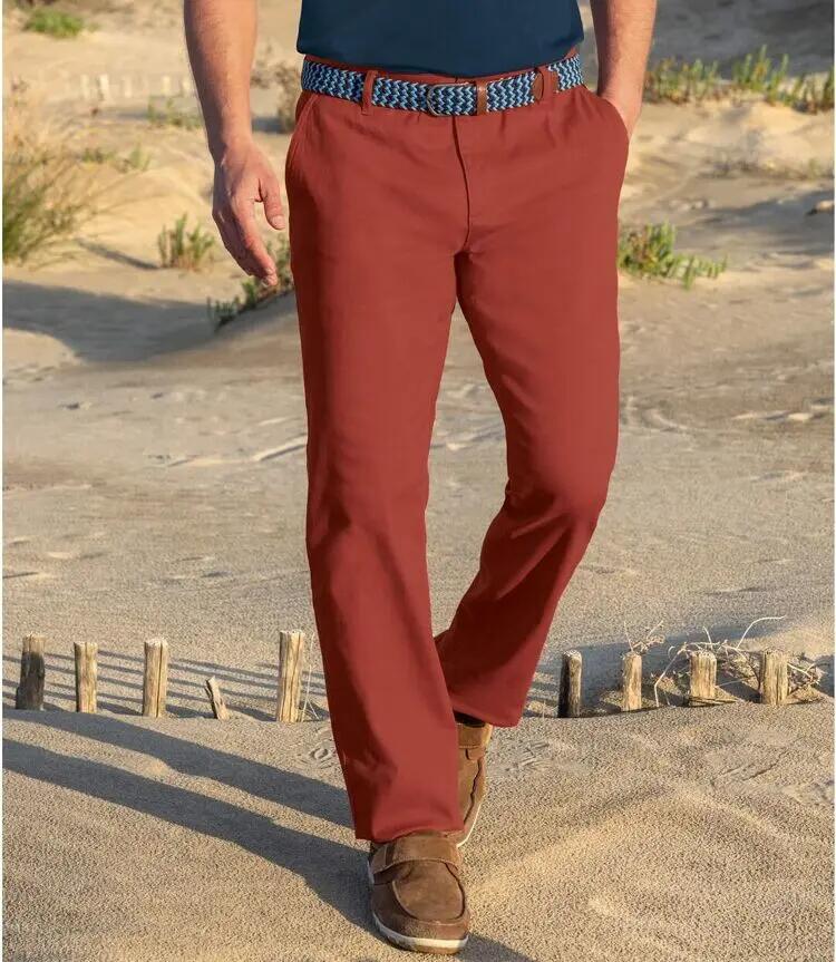 Chino-Hose in Terrakotta 2/3