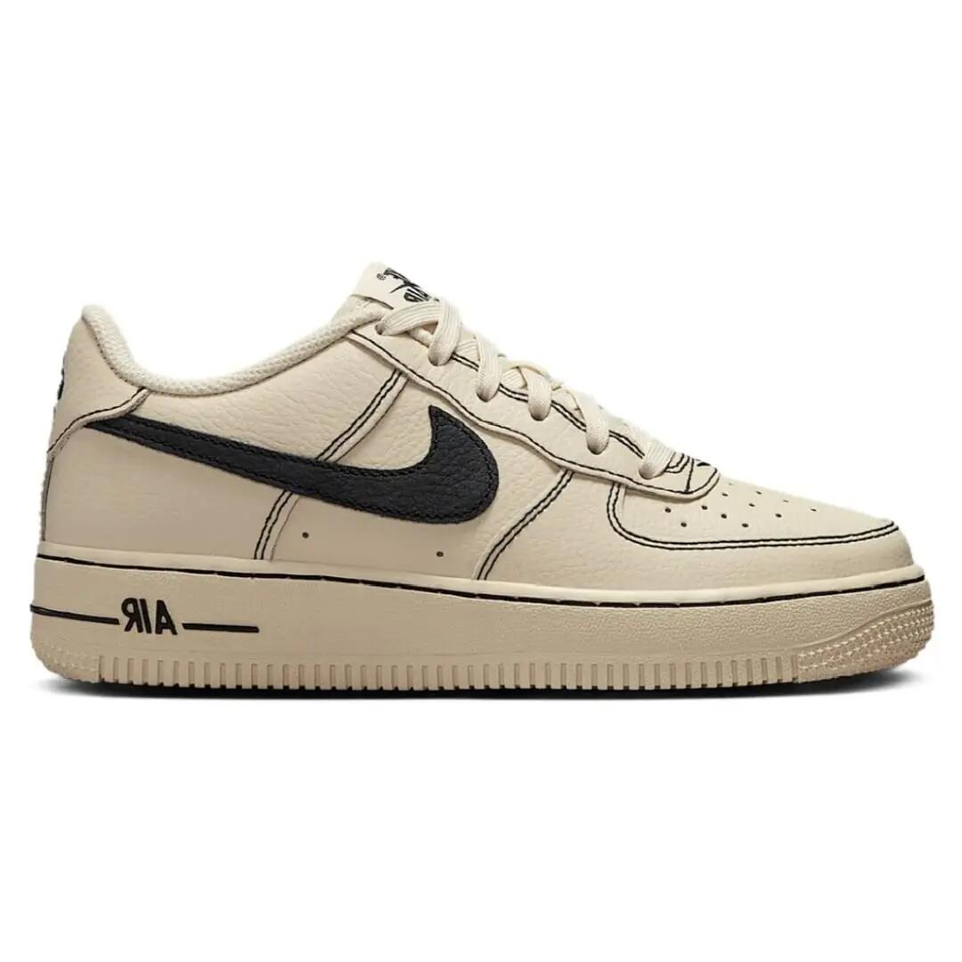 NIKE picture