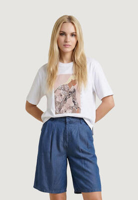 Crop top t-shirt onlsusan s/s print top box jrs dames crème