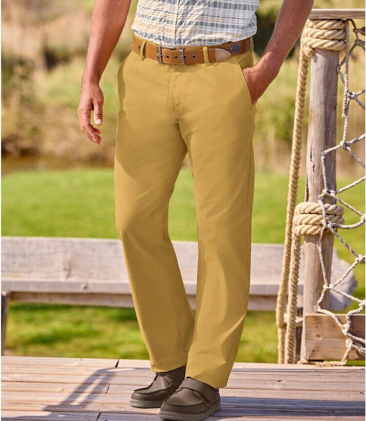 Chino-Hose aus Stretch-Twill 2/3