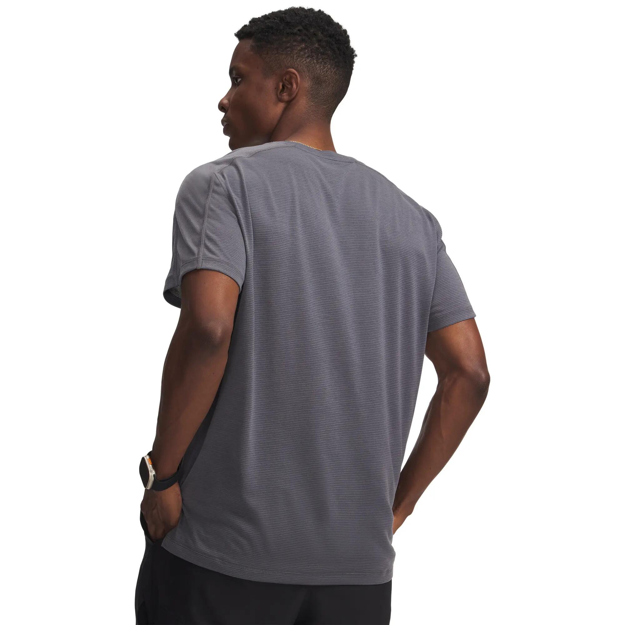 T-shirt de course homme Under Armour Velociti Reflect 2/3