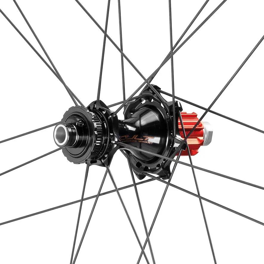 Ruota anteriore Campagnolo Bora Ultra WTO 60 6/7