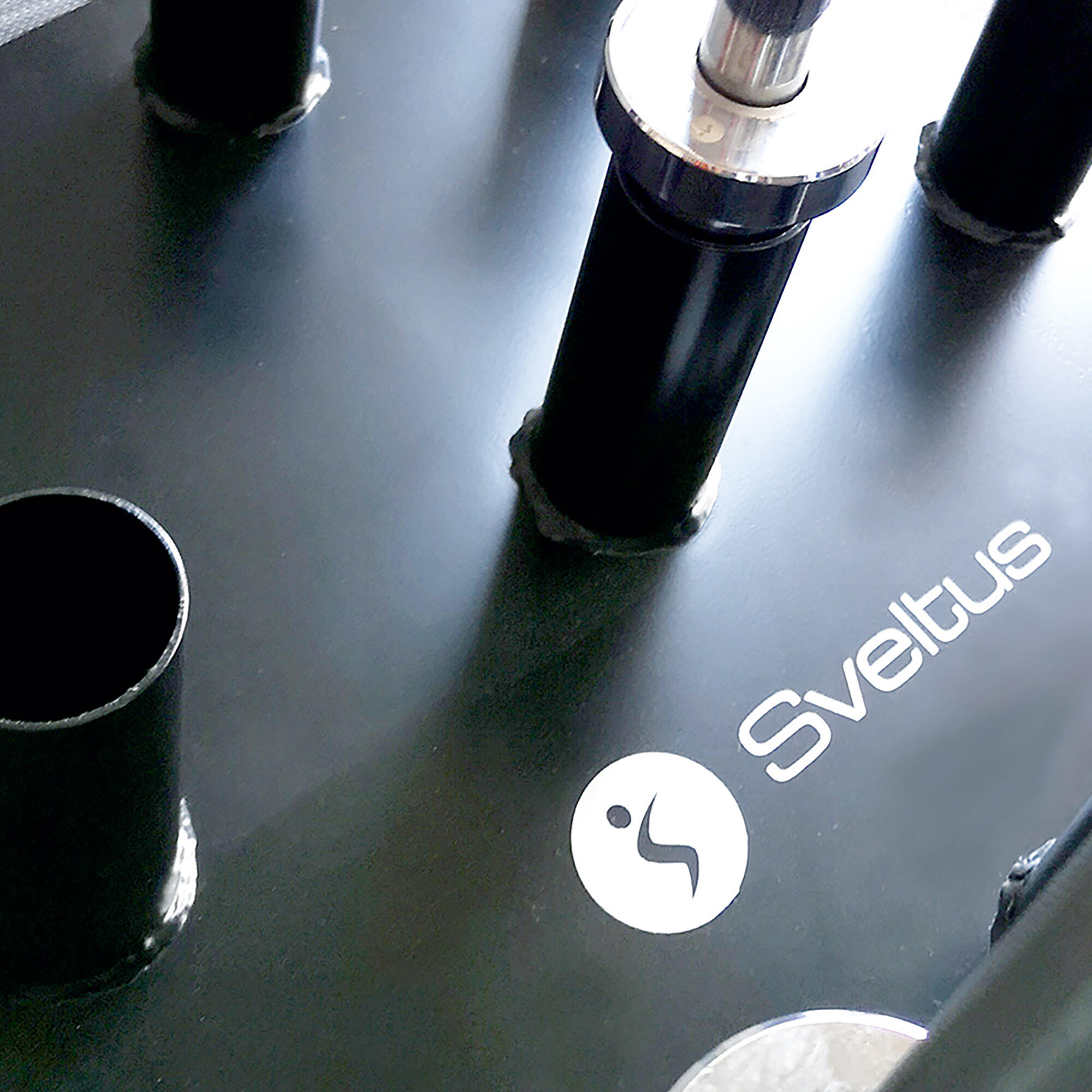 Stojak na gryfy olimpijskie Sveltus Rack For Olympic Bars 2/4