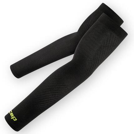 Opaski kompresyjne na ramiona rękawki biegowe unisex Core Run Ultralight CEP
