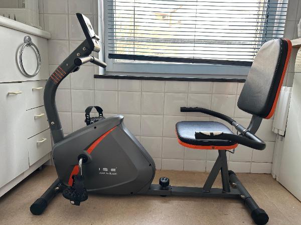 Tussen Particulieren - Half-verlengde hometrainer 3/7