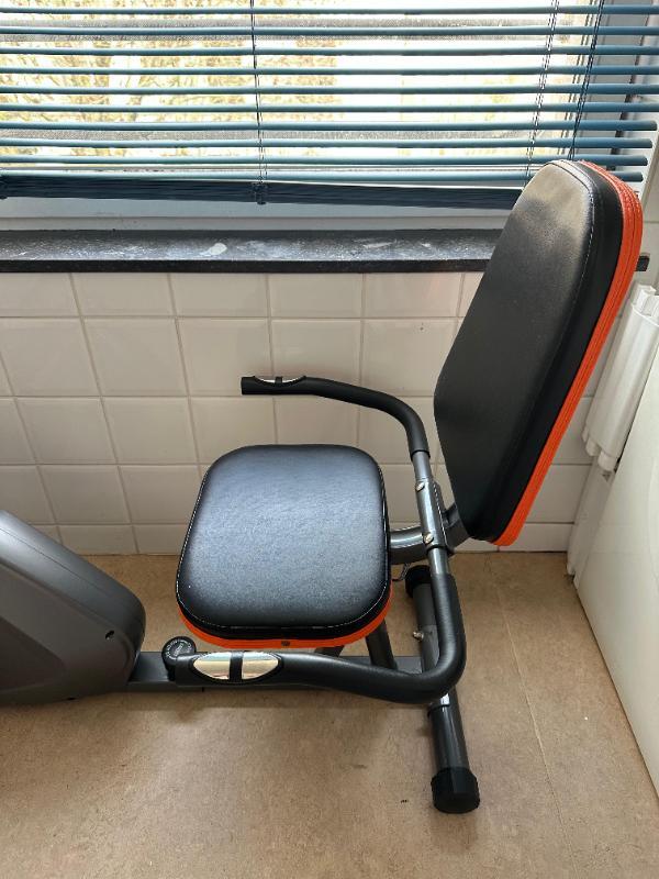 Tussen Particulieren - Half-verlengde hometrainer 2/7