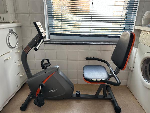Tussen Particulieren - Half-verlengde hometrainer 4/7