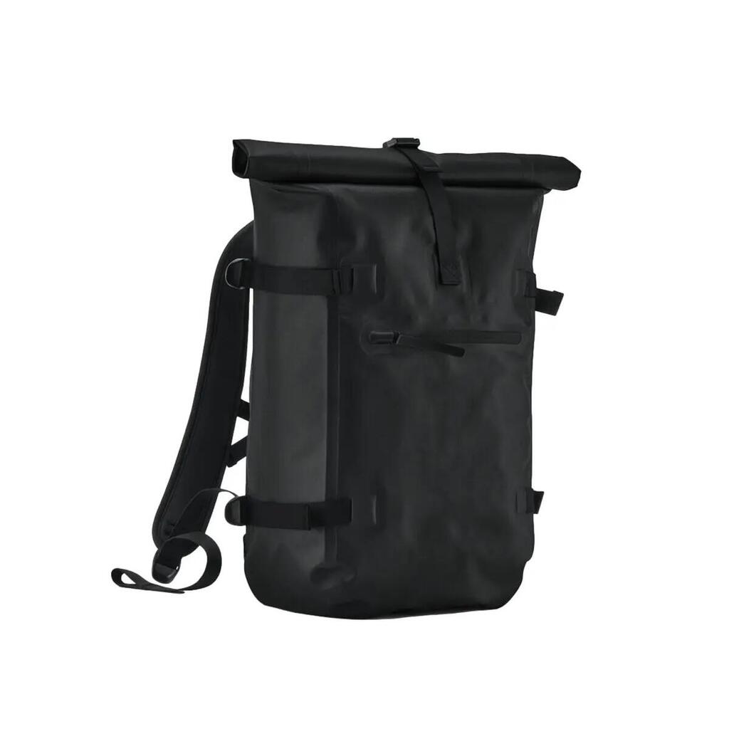 Waterproof backpack with zipped front pocket Quadra