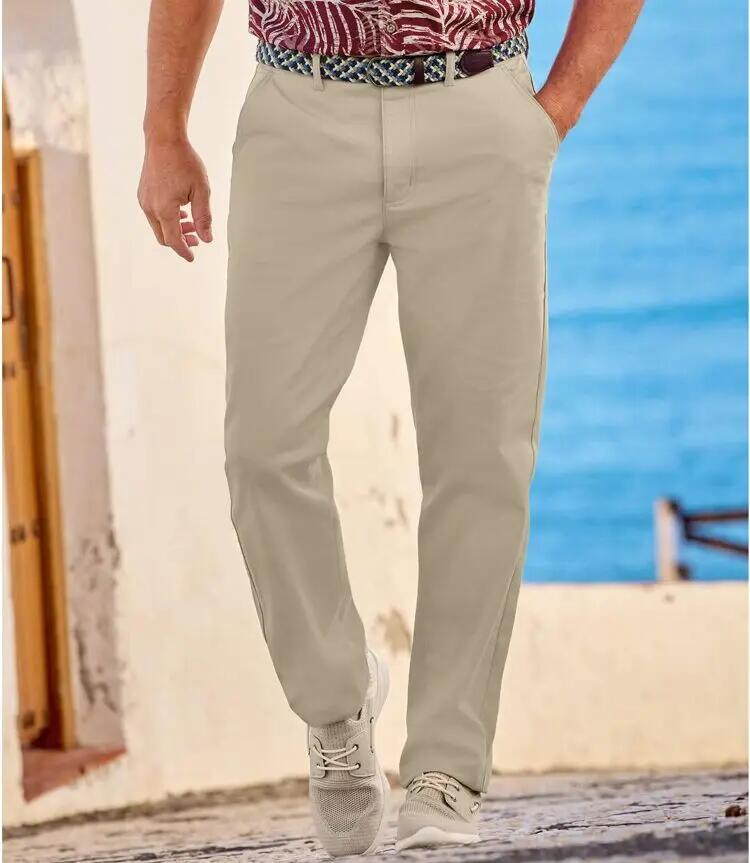 Le Pantalon Chino en Twill Stretch 2/3