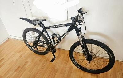 Cube ltd team 46 cm, zwart