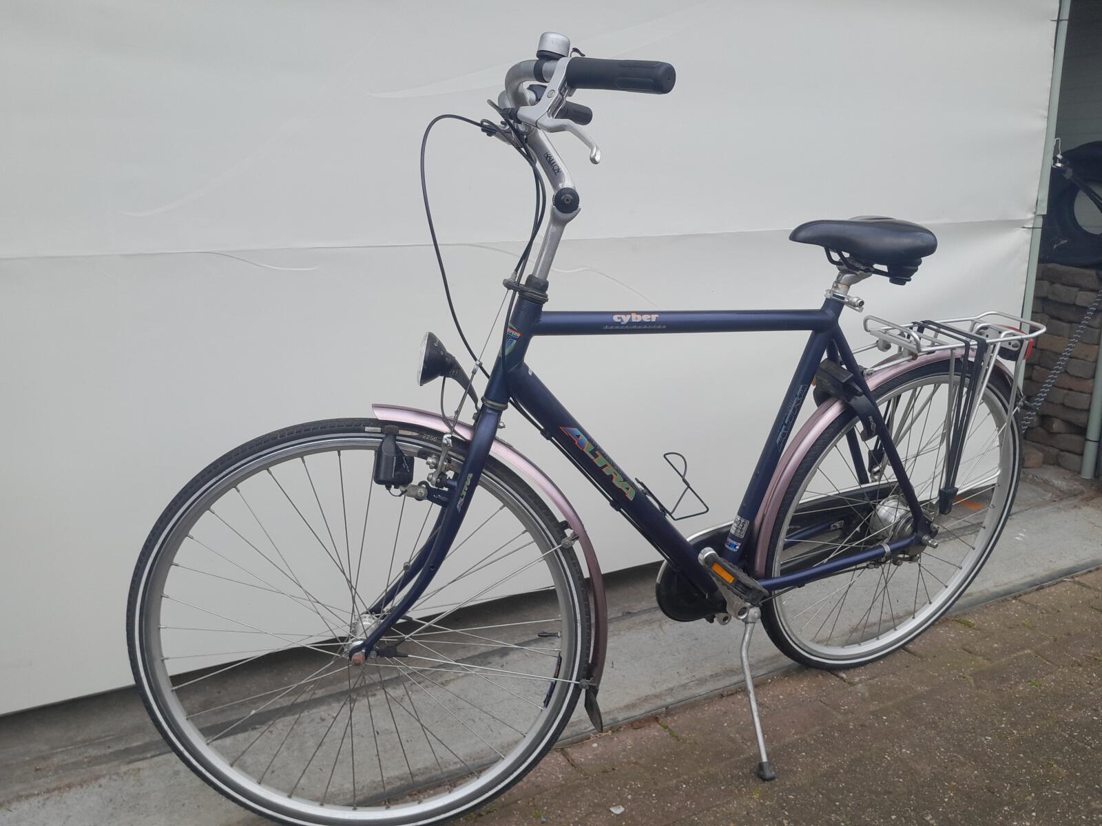 Altra Cyber 28" 57 cm, 7 versnellingen 3/5