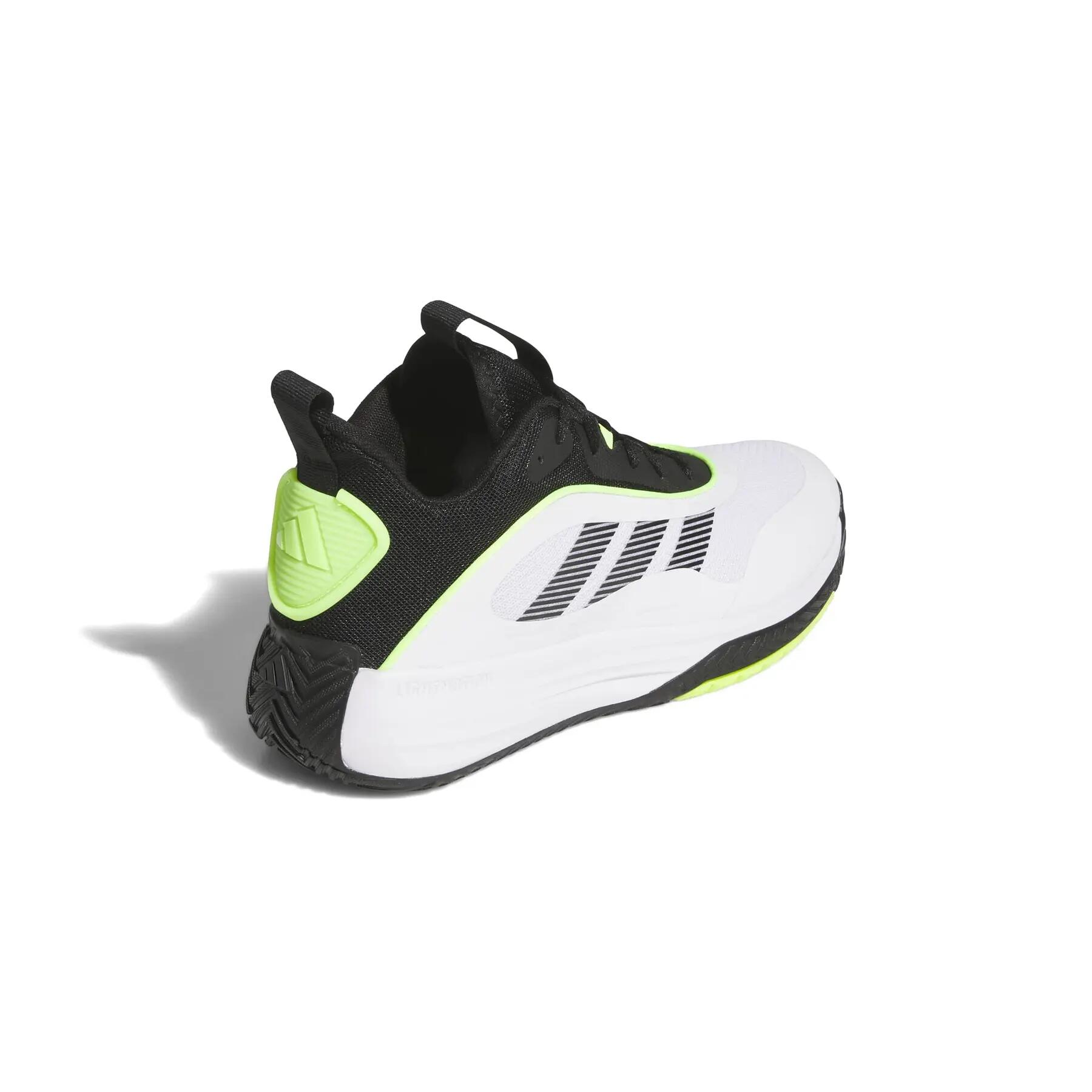 Chaussures de basketball adidas Ownthegame 3.0 6/7