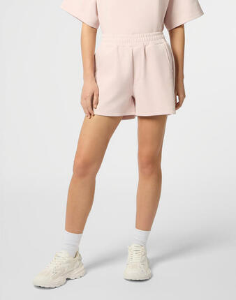 Loose Fit Shorts Icon Scratch