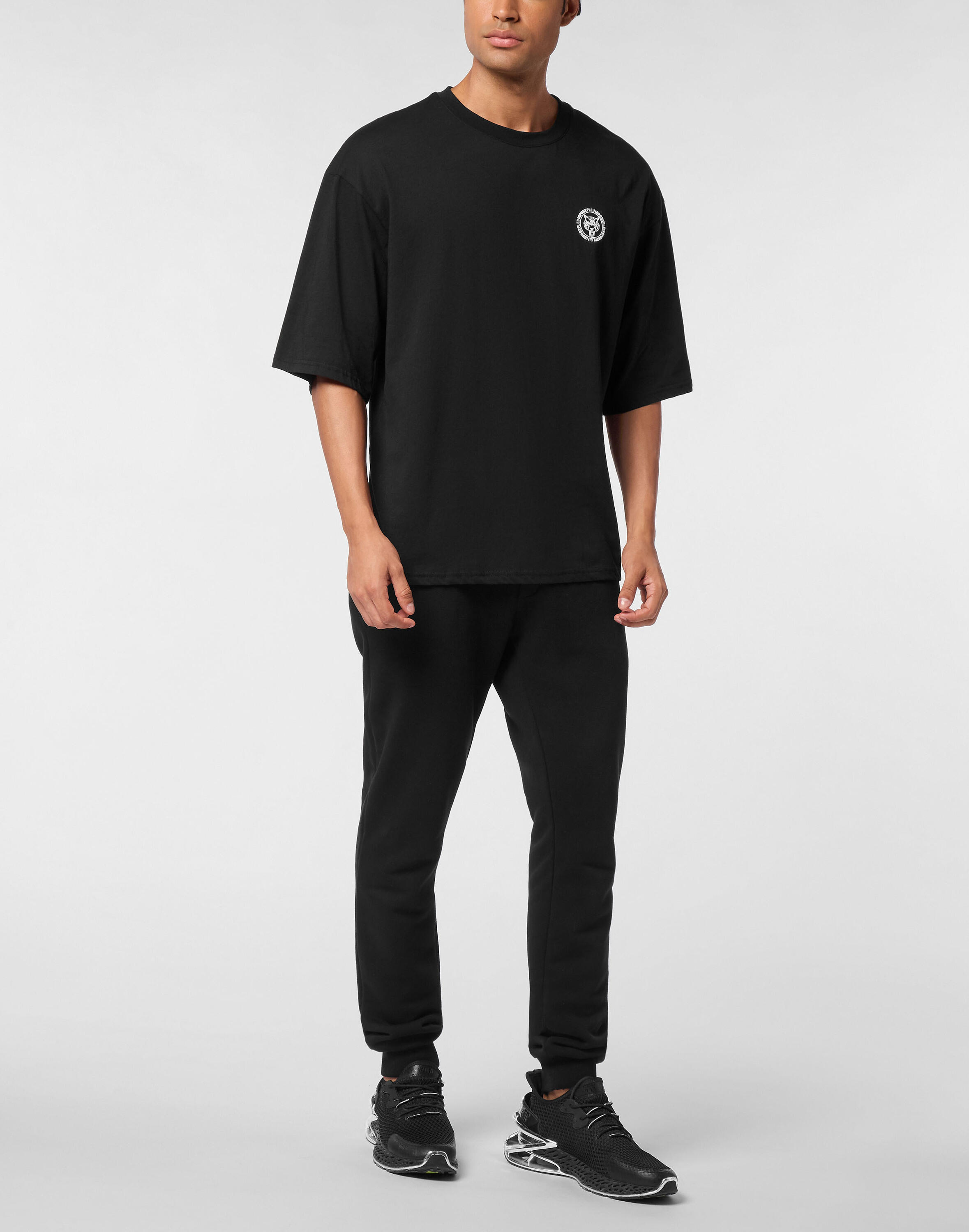 T-Shirt Round Neck 2/5