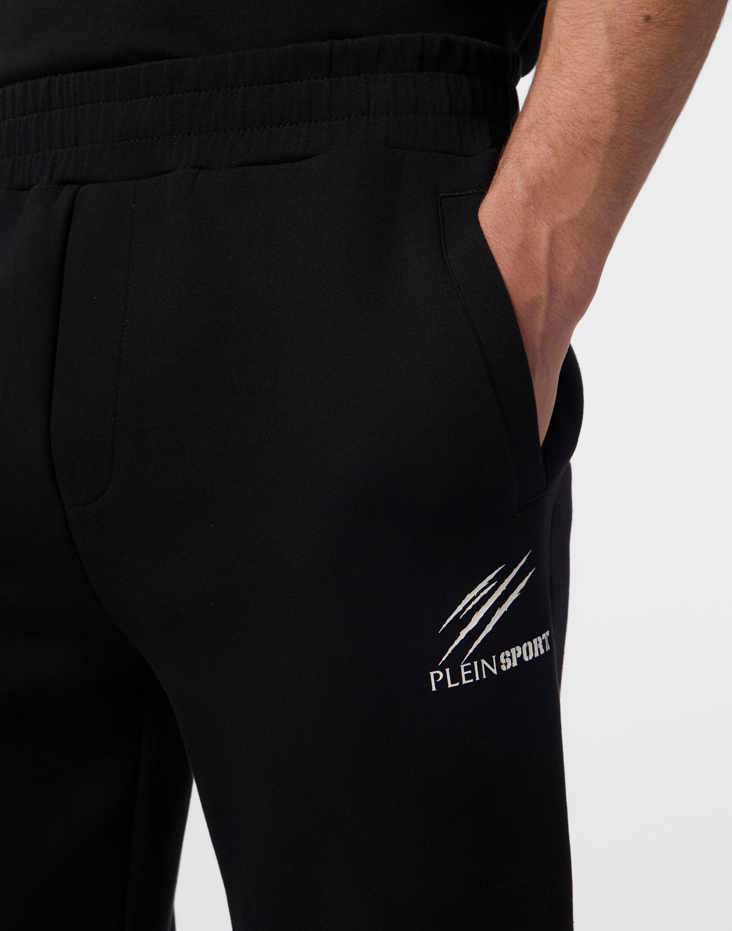 Pique Joggers Icon 5/5