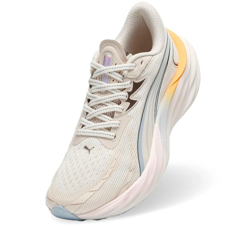 Adidași de alergare pentru femei PUMA Velocity Nitro 4 RC albi
