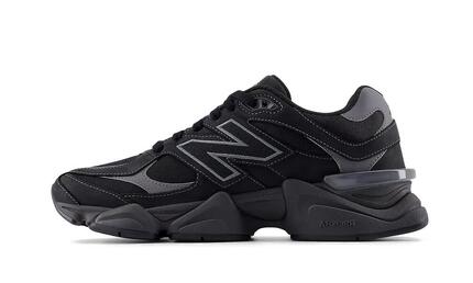 9060 Mono Black
