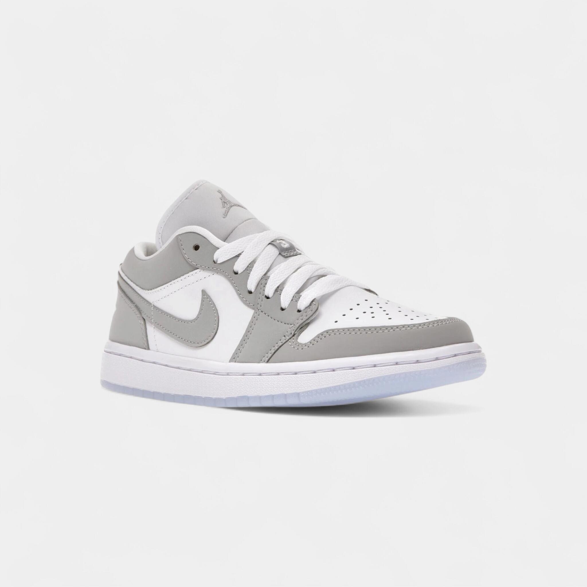 Jordan 1 Low Wolf Grey (Women's) 2/4