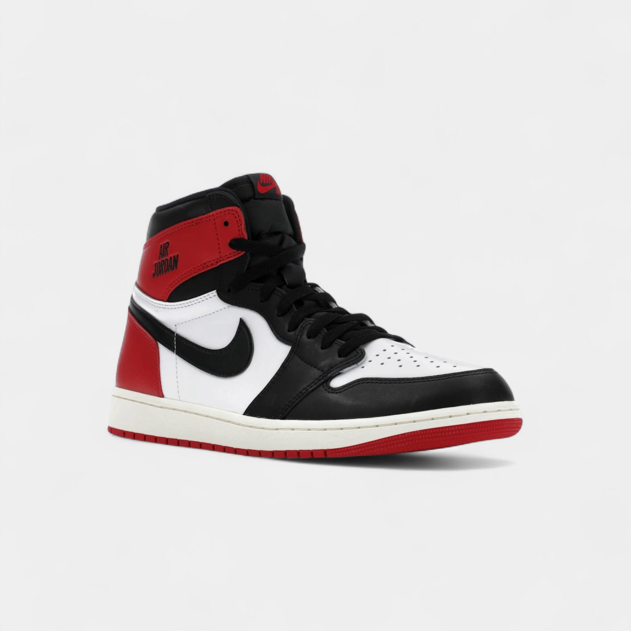 Jordan 1 Retro High OG Black Toe Reimagined 2/4