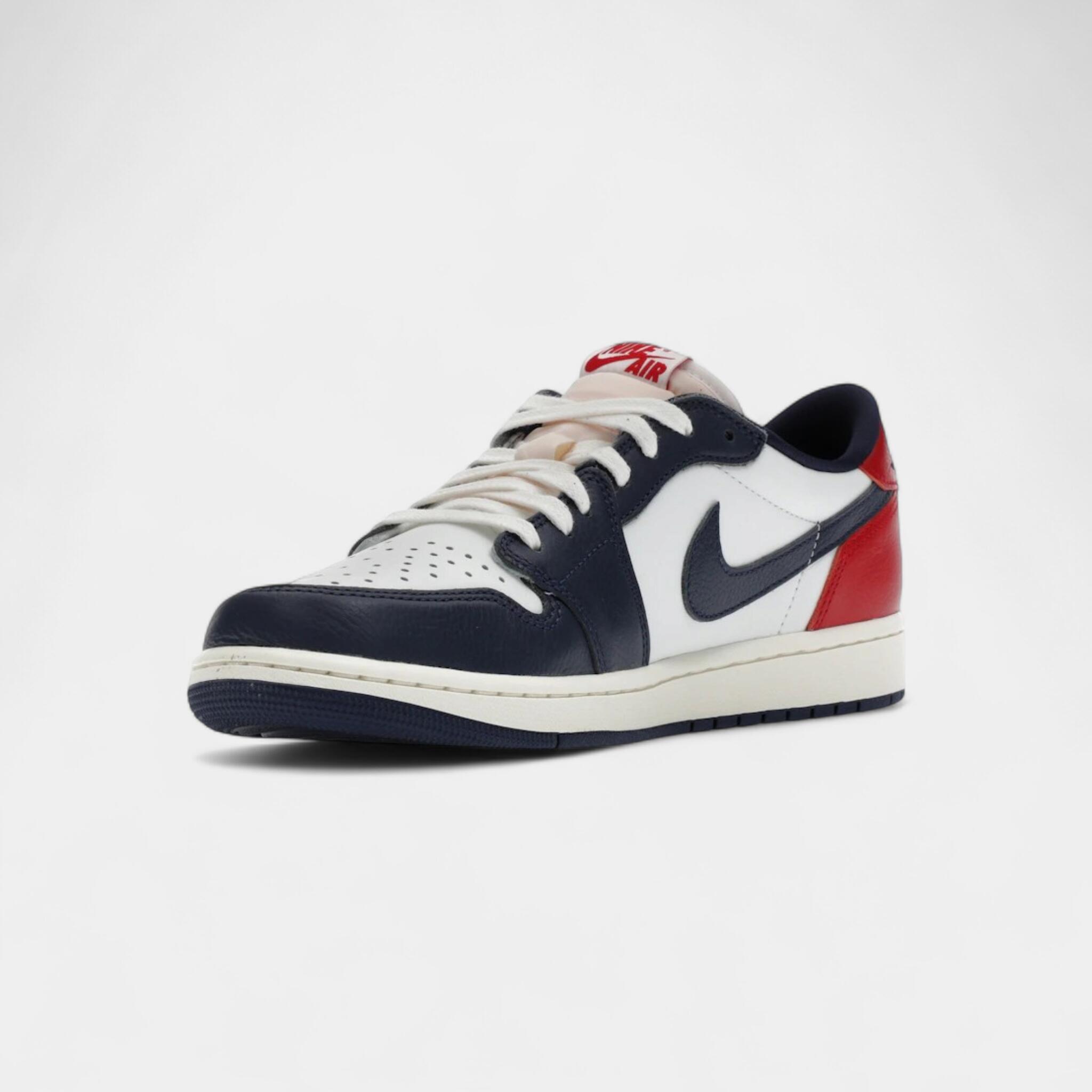 Jordan 1 Retro Low OG Howard University 3/4