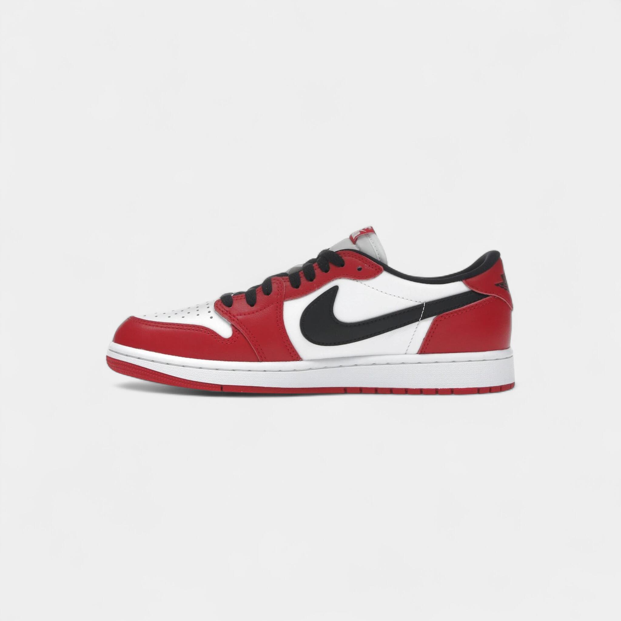 Jordan 1 Retro Low OG Chicago (2025) 4/4