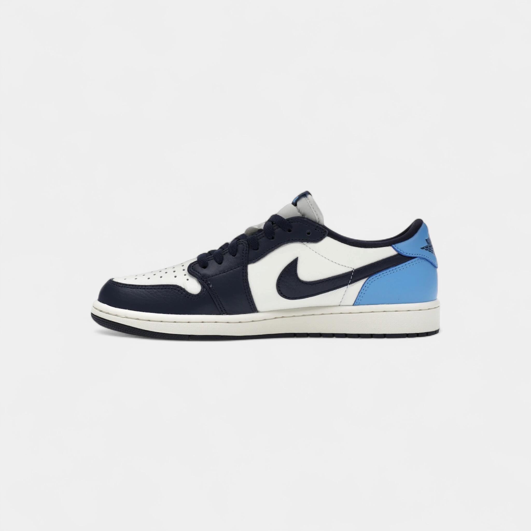 Jordan 1 Low OG Obsidian UNC 4/4
