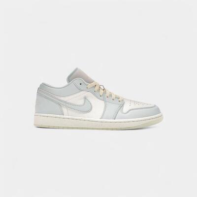 Jordan 1 Low SE Glacier Blue Summit White