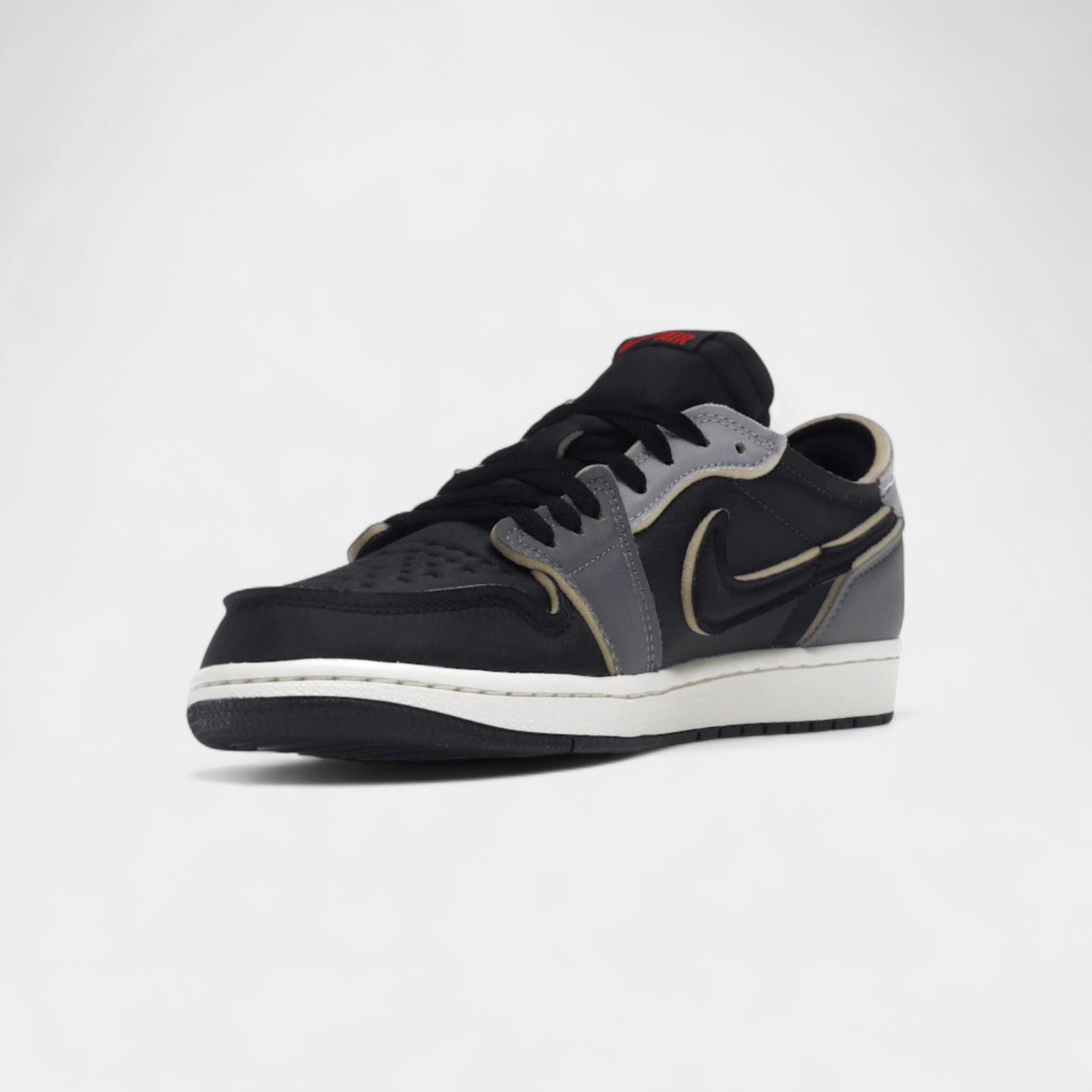 Jordan 1 Low OG EX Black Smoke Grey 3/4