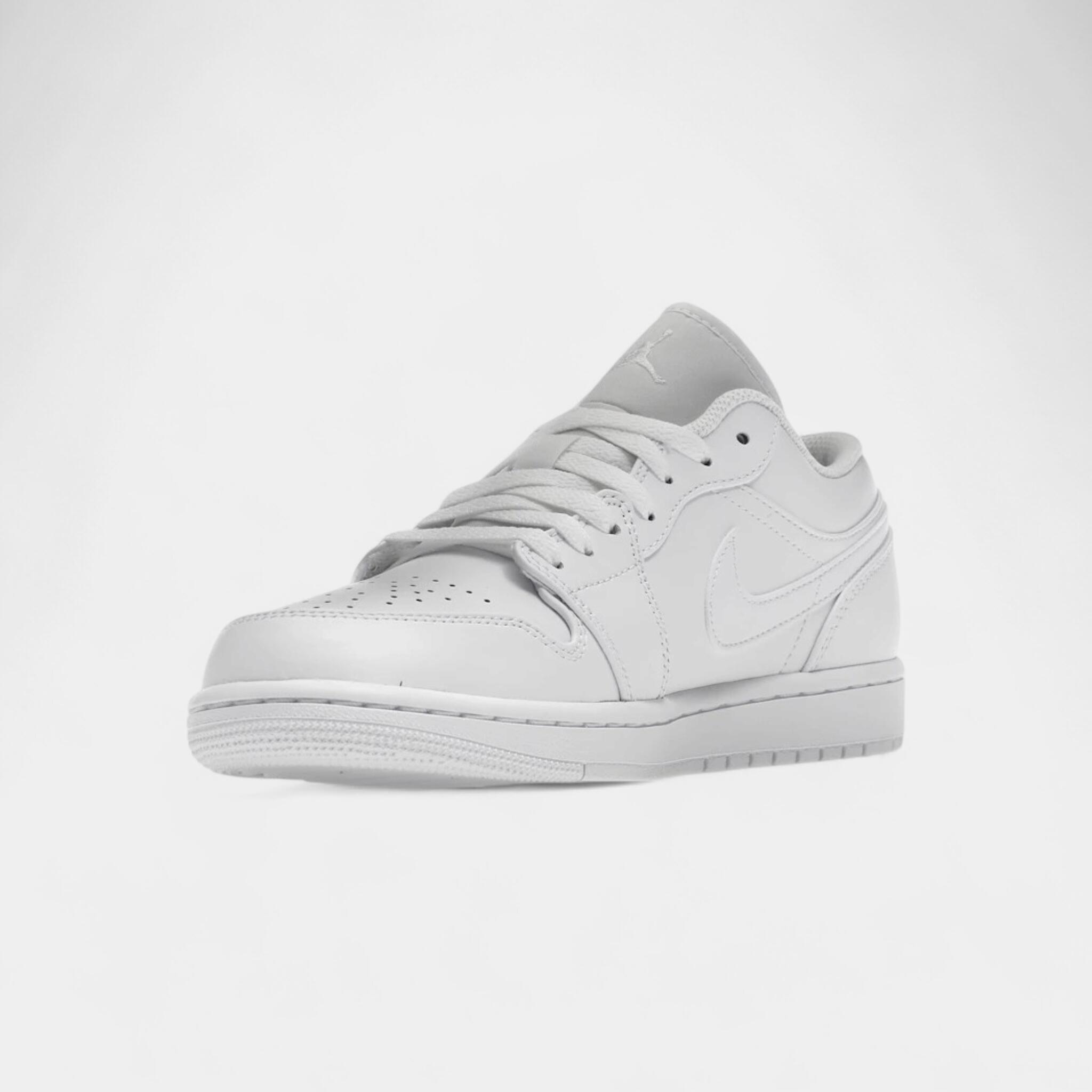 Jordan 1 Low Triple White 3/4