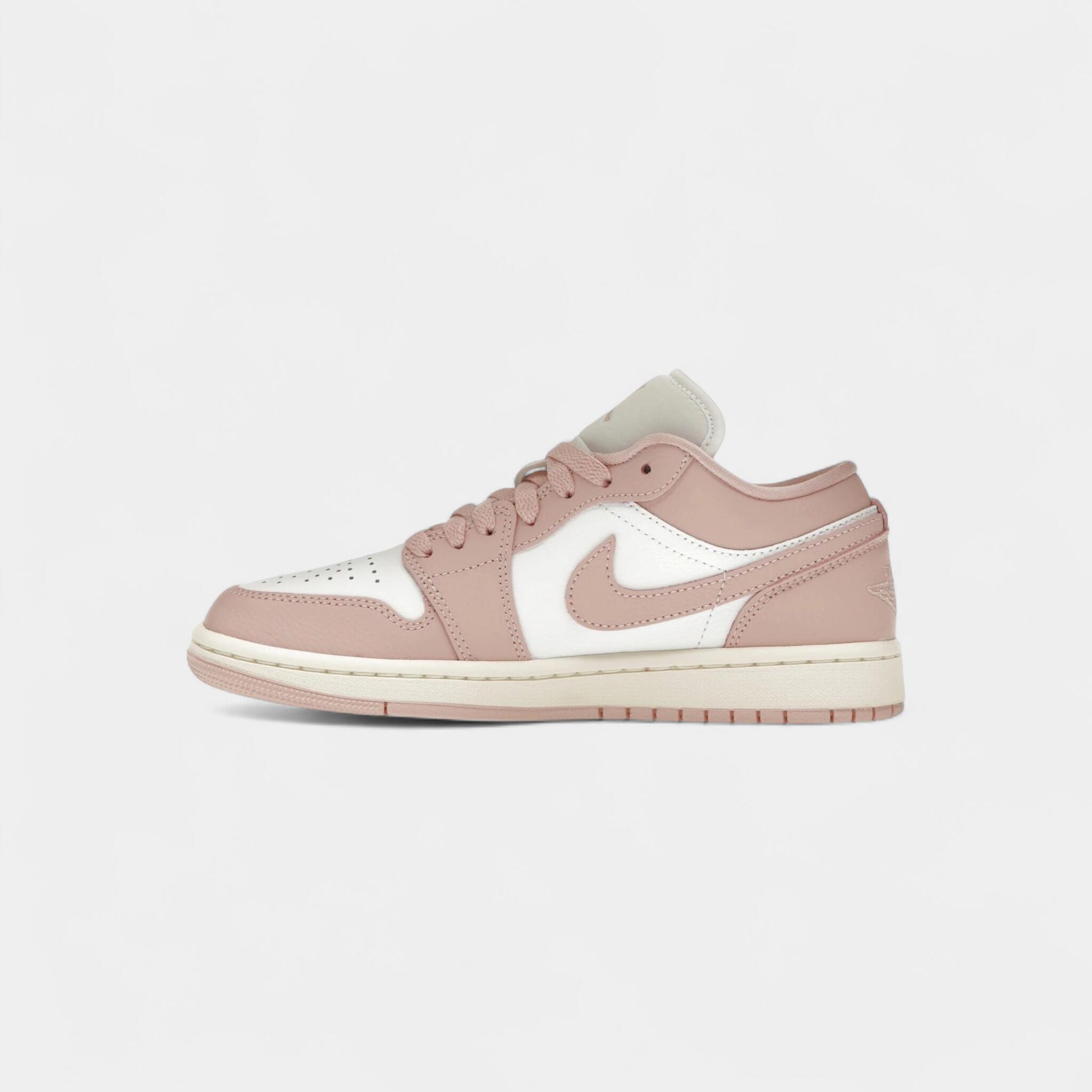 Jordan 1 Low Pink Oxford (Women's) 4/4