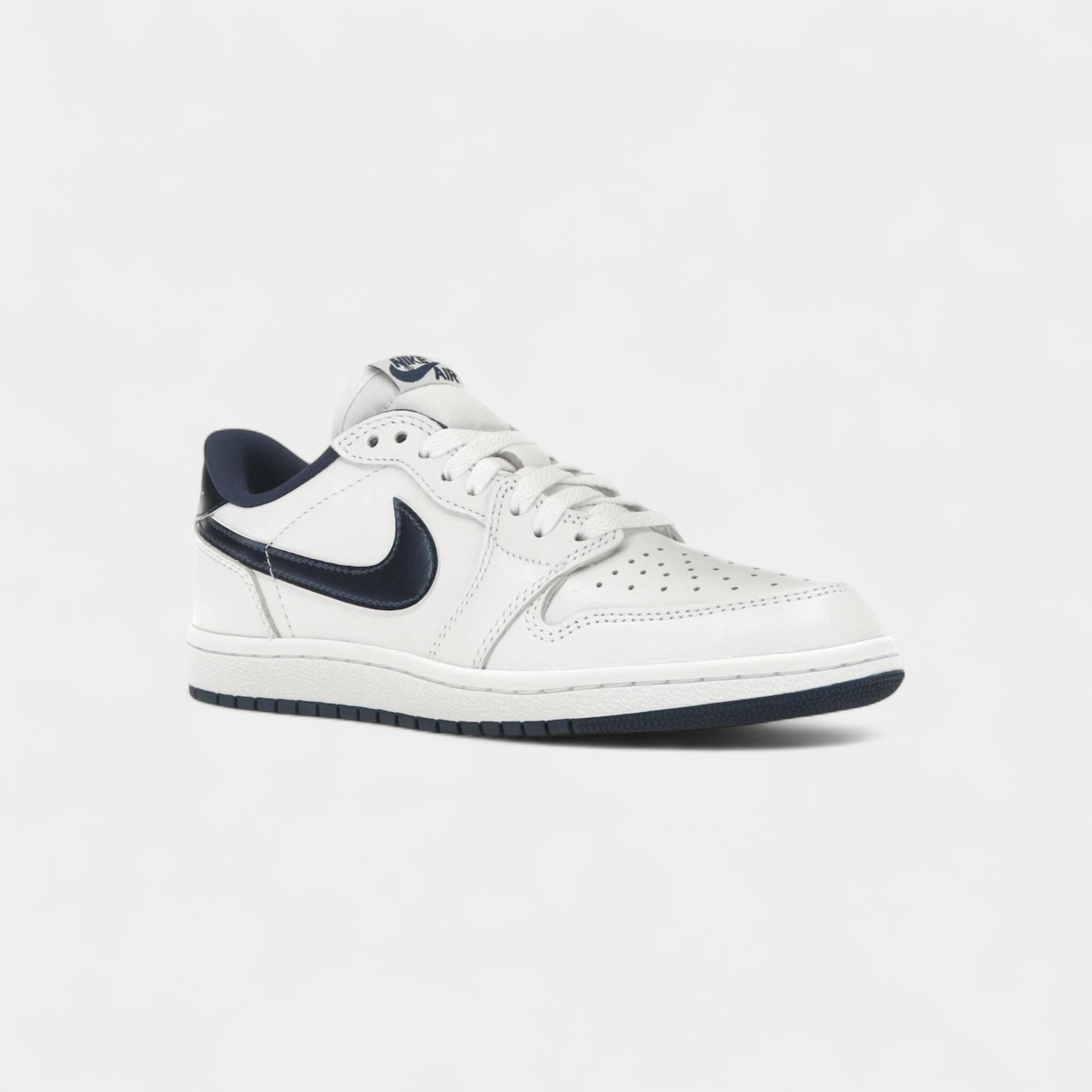 Jordan 1 Retro Low '85 Metallic Blue 2/4