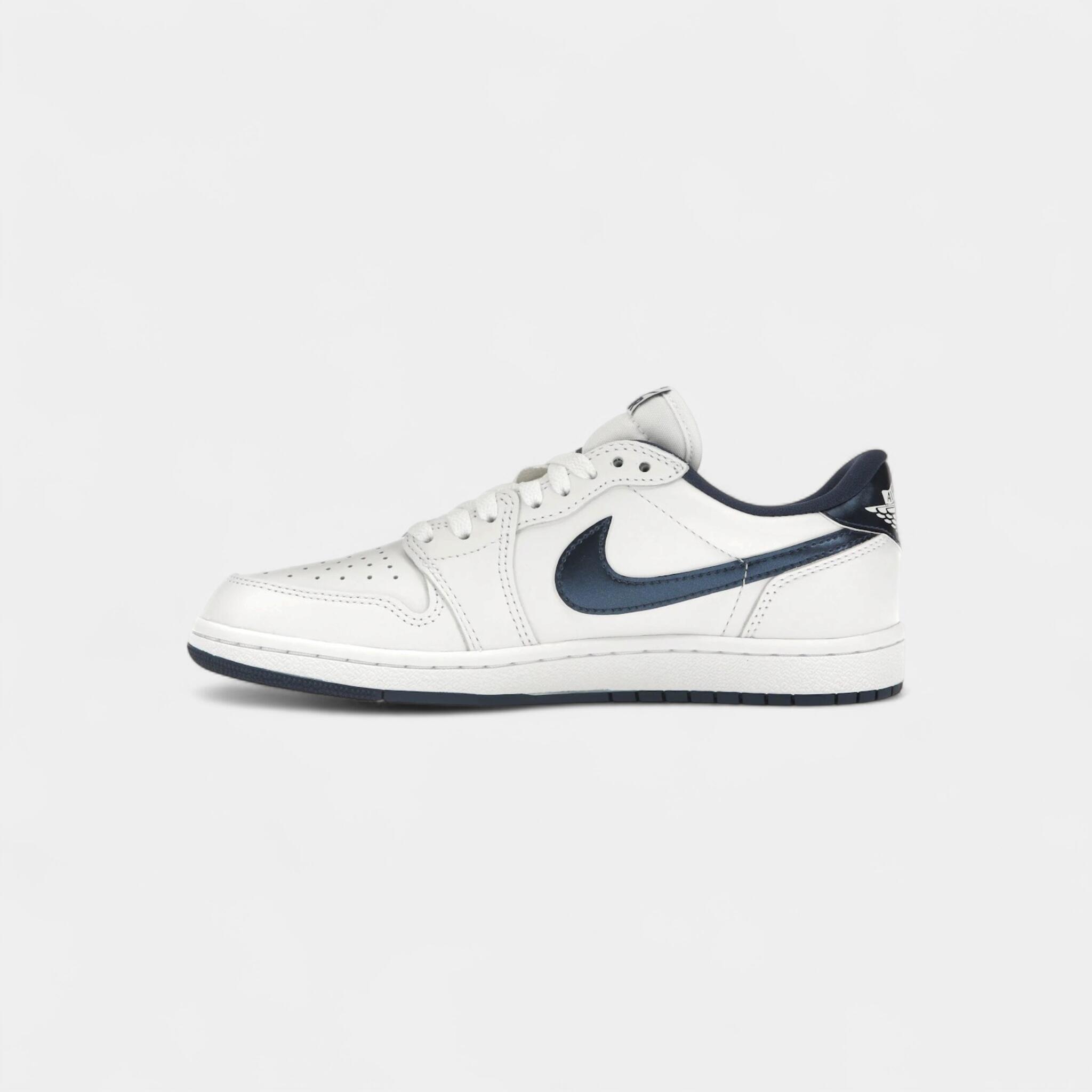 Jordan 1 Retro Low '85 Metallic Blue 4/4