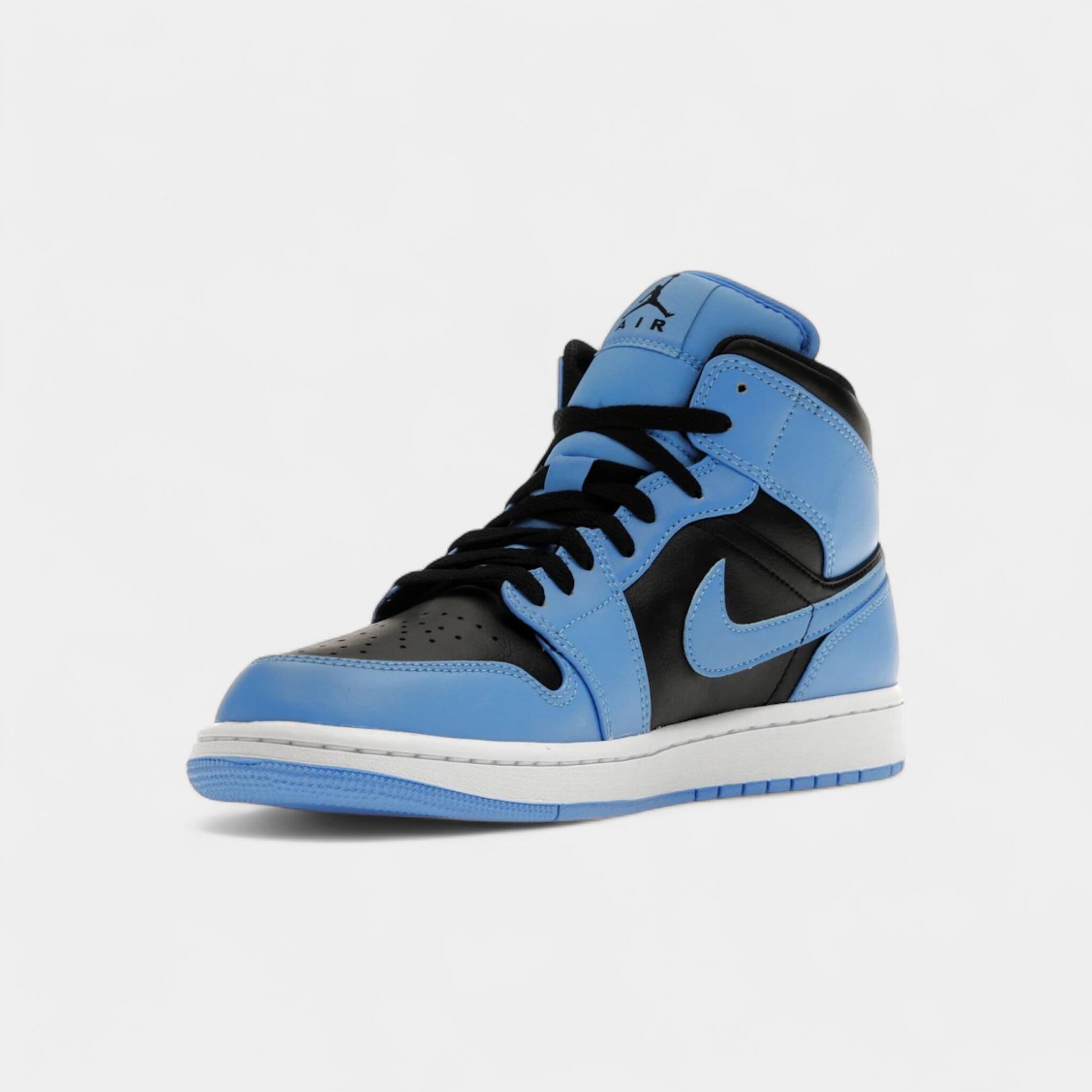 Jordan 1 Mid University Blue Black 3/4