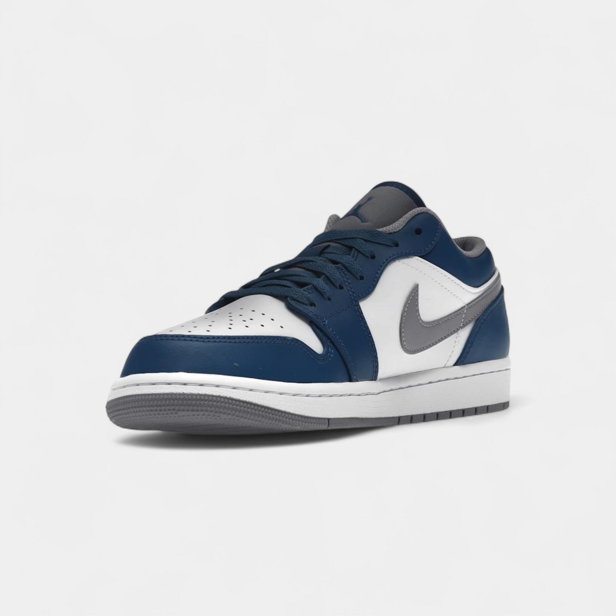 Jordan 1 Low True Blue 3/4