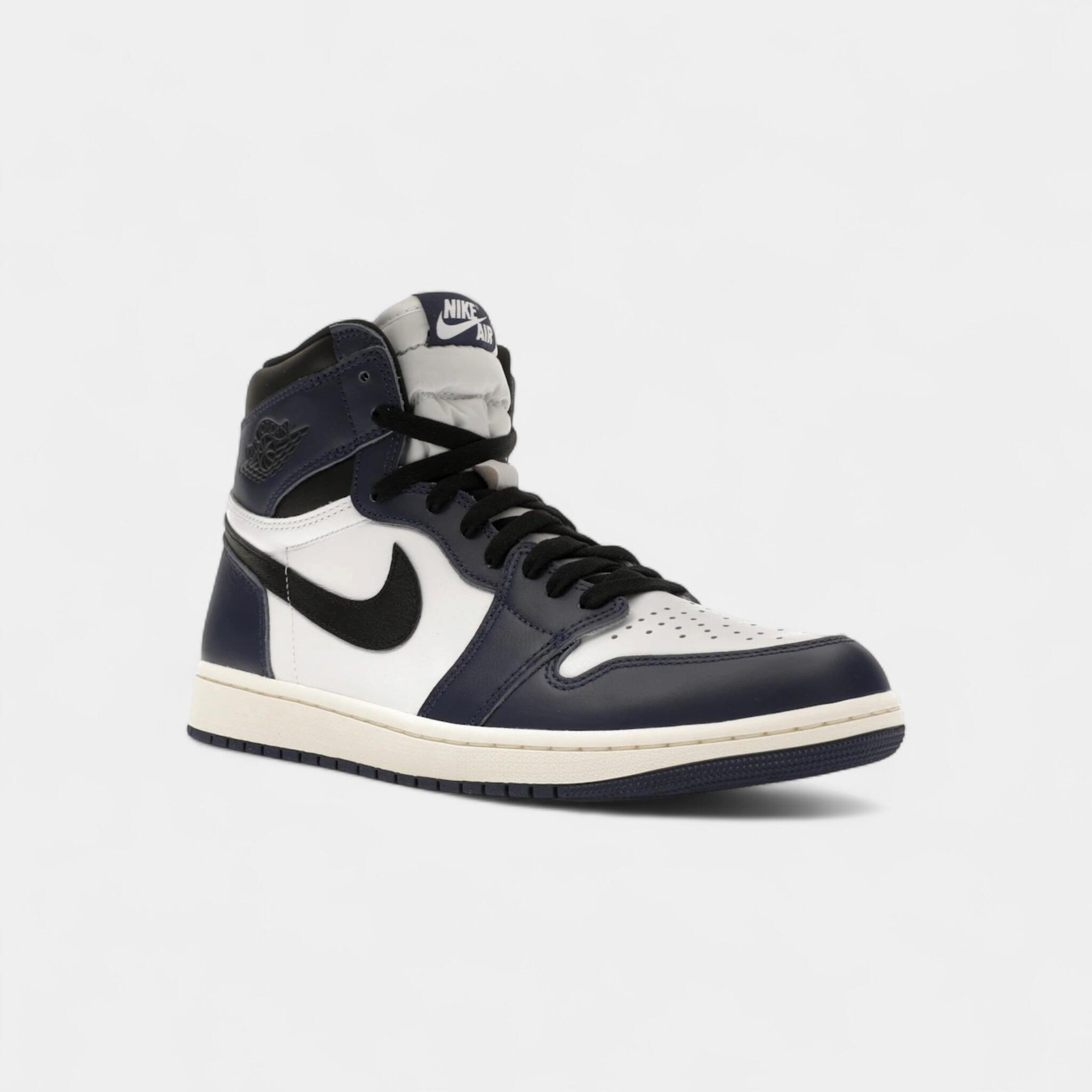Jordan 1 Retro High OG Midnight Navy 2/4