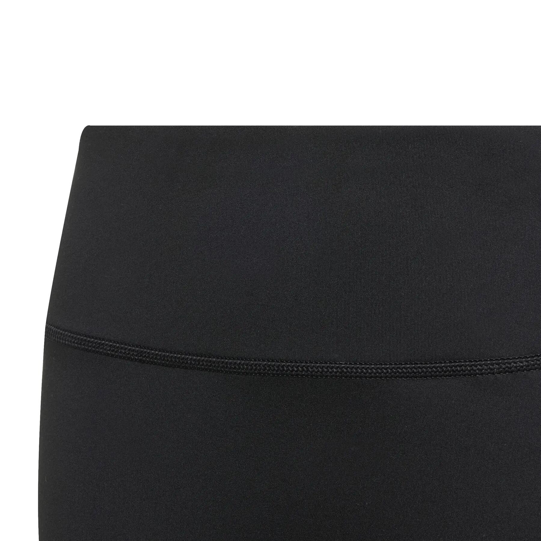 Girl's shorts adidas 4/6
