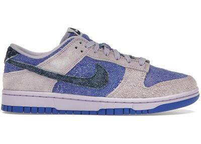 Nike Dunk Low SE Hydrangeas (Donna)