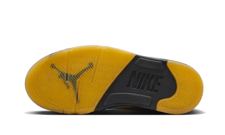 Jordan 5 Retro A Ma Manière "Dawn" (Women's) 3/4