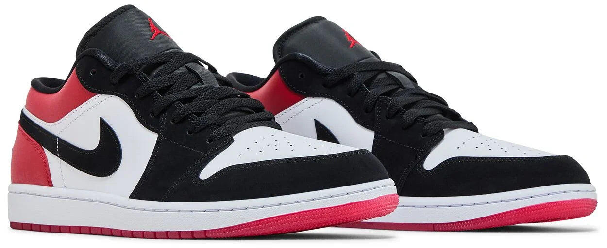 Jordan 1 Low SE Black Toe (2025) 5/5