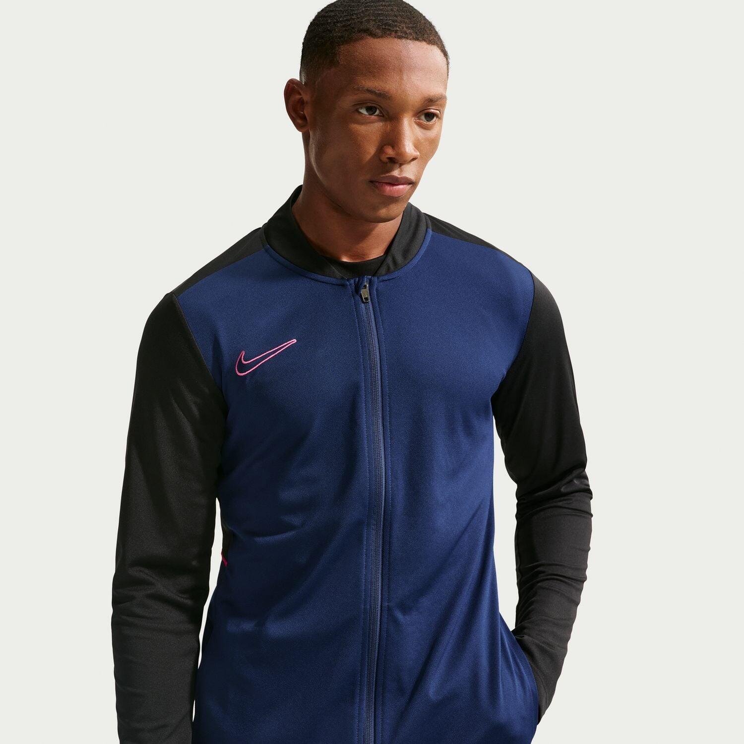 Chandal completo Nike modelo 077-52673926005075 para unisex 3/7