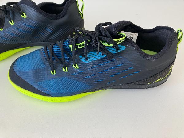 Entre Particuliers - Chaussures de football d'intérieur Imviso nouvelle 3/5