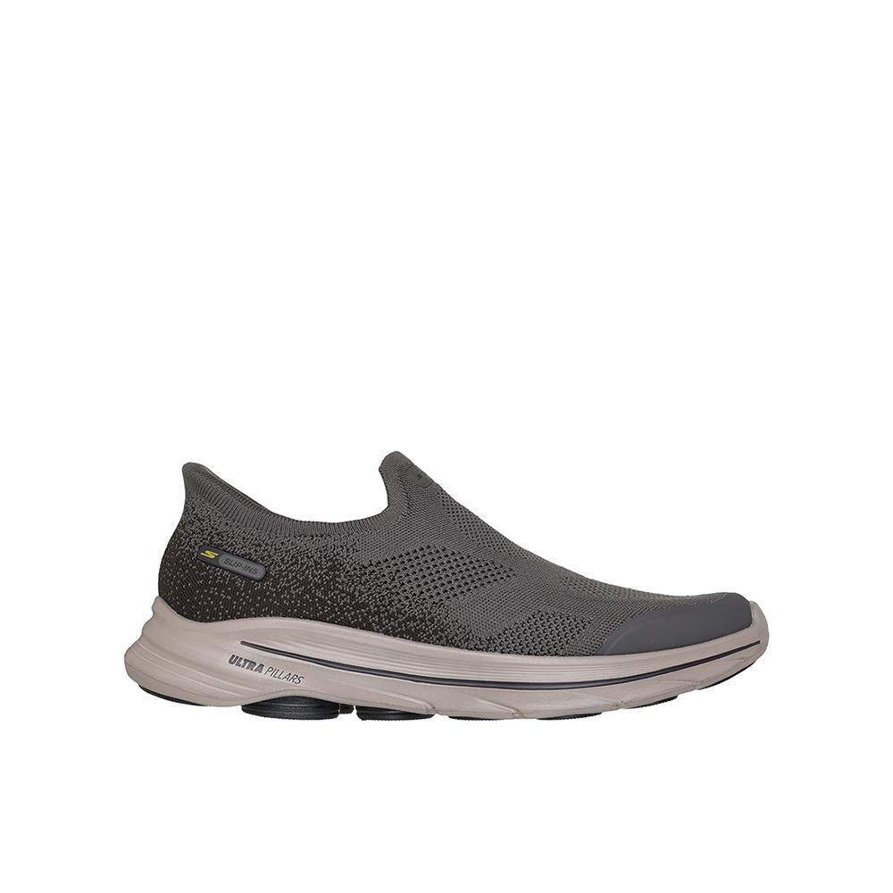 SKECHERS picture