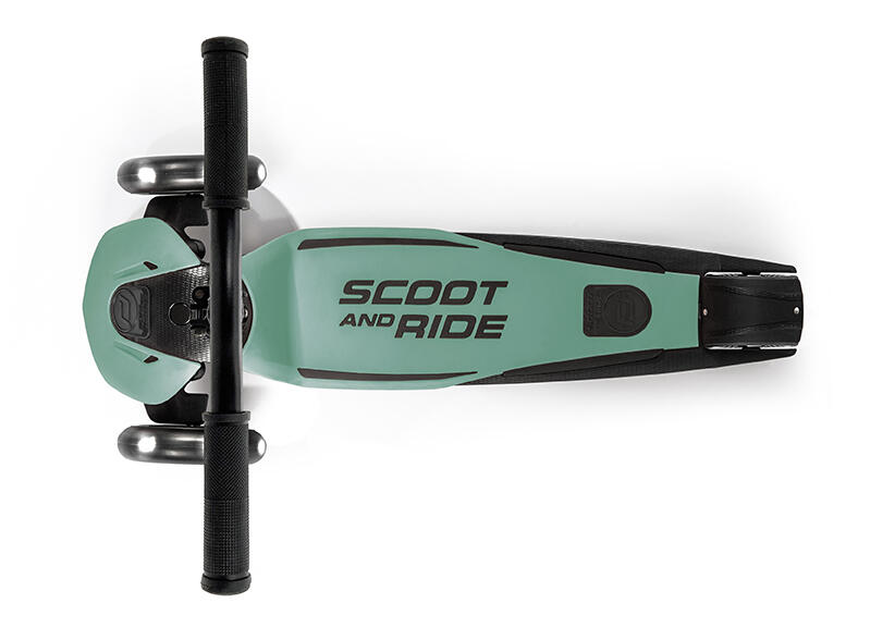 Scooter Highwaykick 5 LED Forest Scooter and Ride 2/3