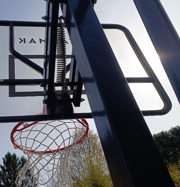 Tussen Particulieren - Basketbalpaal 4/7