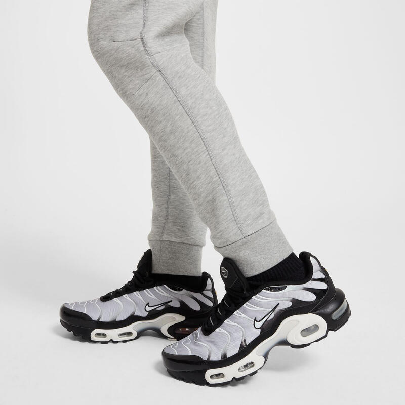 Pantaloni pentru copii Nike FCB B Nsw Tech Flc Pant