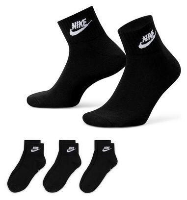 Nike Sportswear Everyday Essential Socks Black White 2/4