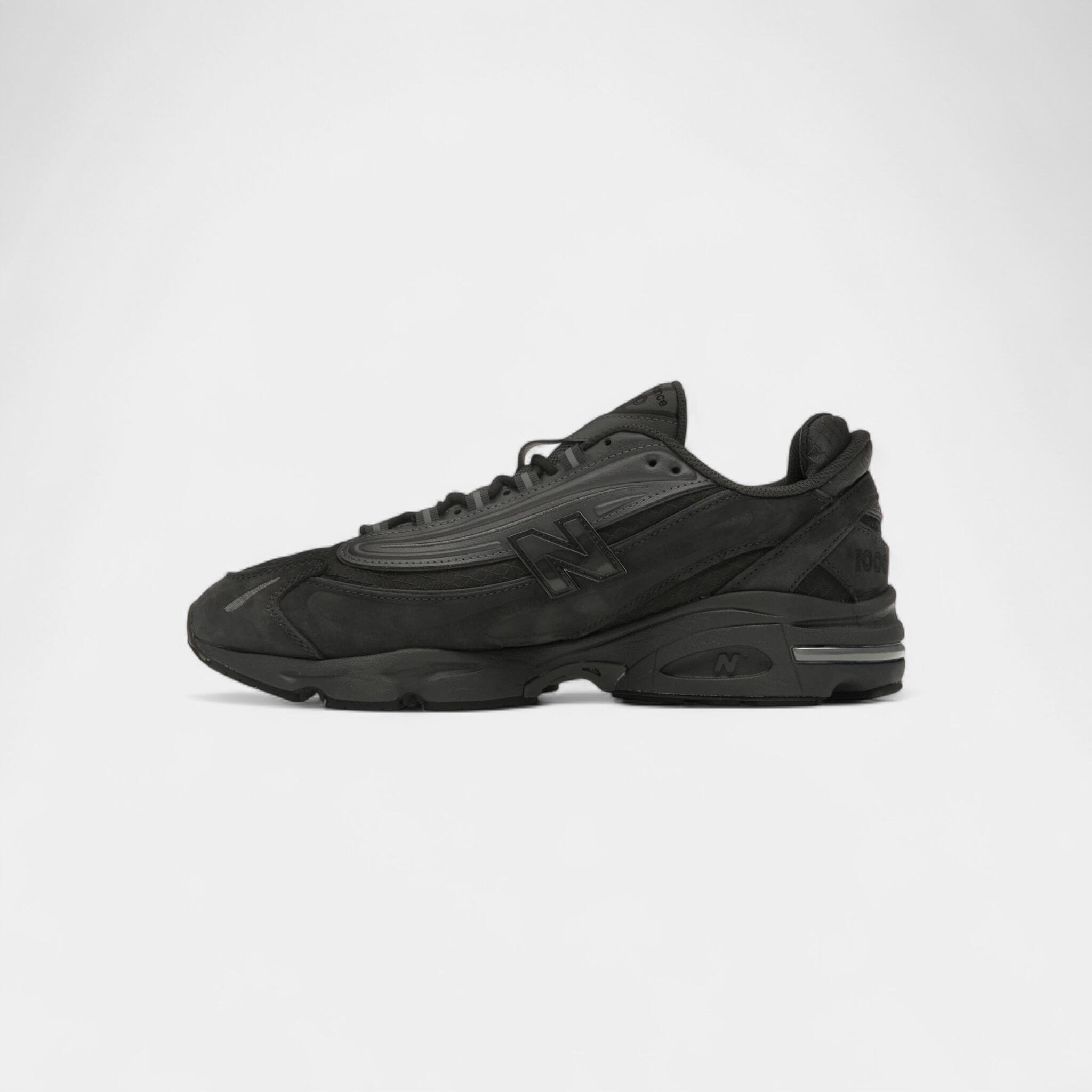 New Balance 1000 Cordura Black Cement 4/5